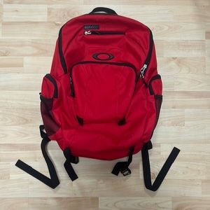 NEW Oakley Back Pack